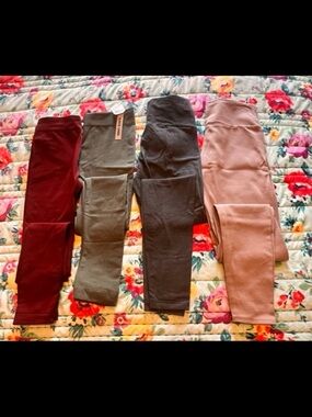 Bundle of 4 Leggings